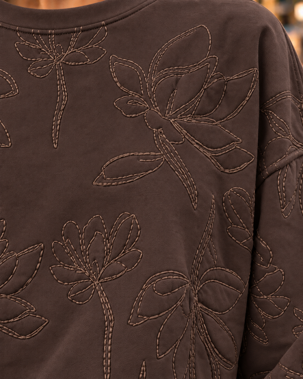 Floral Embroidered Sweatshirt.