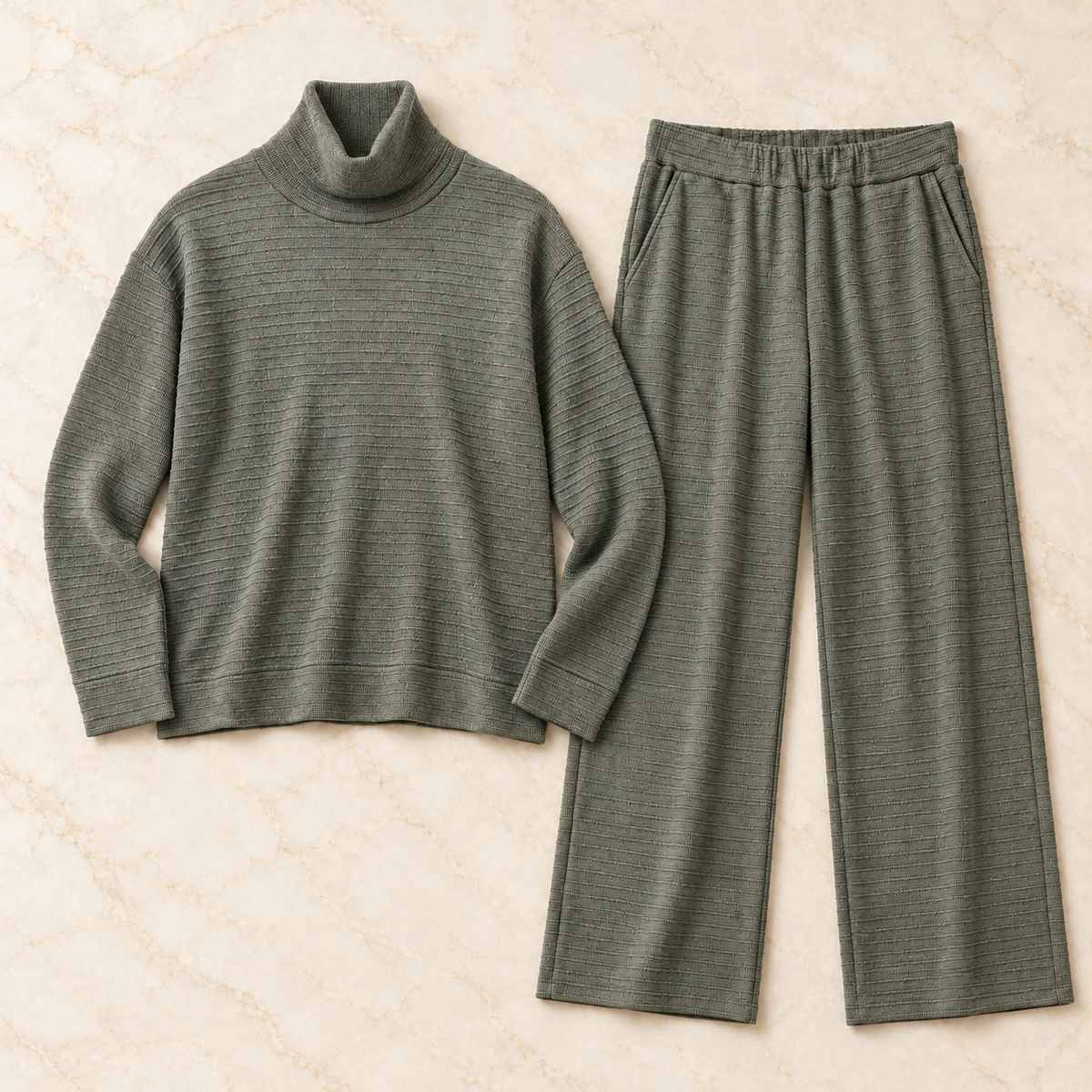 The Ribbed Comfort Set.